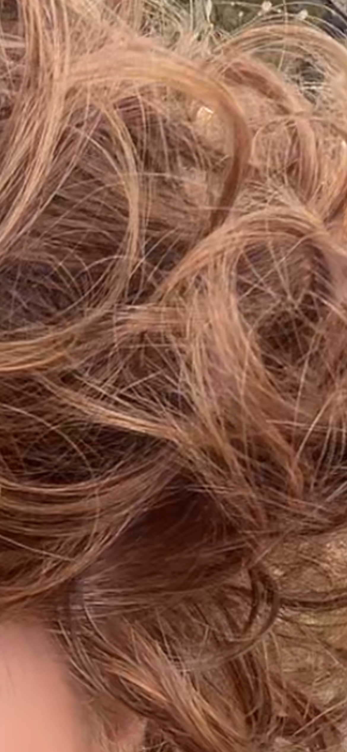 TressAllure Modern Curls in 33/32/R4 Spiced Merlot (Open Box)