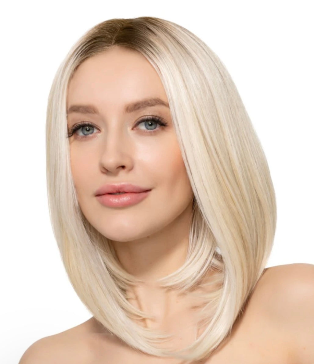 TressAllure Undercut Bob in 33/32/R4 (Spiced Merlot) (open box)