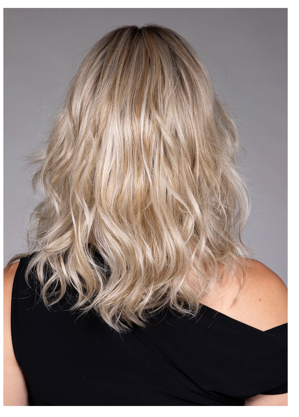 Simone Lux SE in Butter Pecan-R (open box)