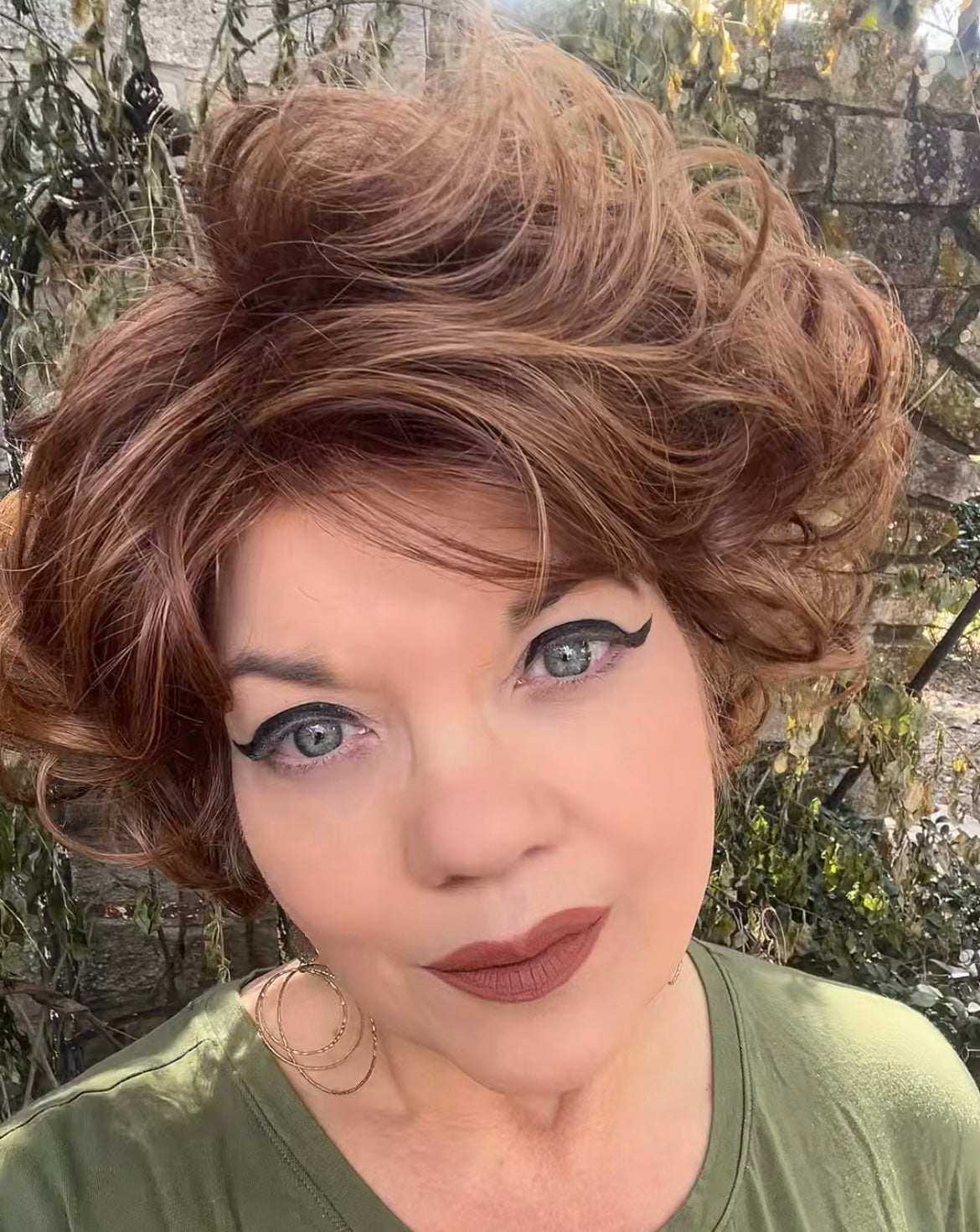 TressAllure Modern Curls in 33/32/R4 Spiced Merlot (Open Box)